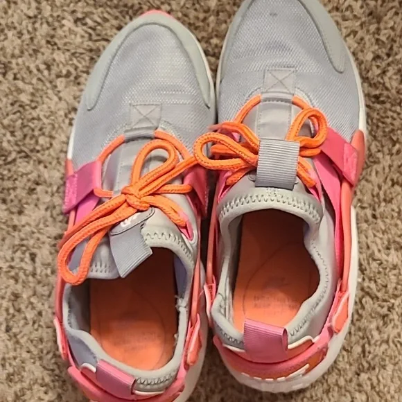 Womens Nike Air Huarache City Low Shoes - Picture 5 of 7